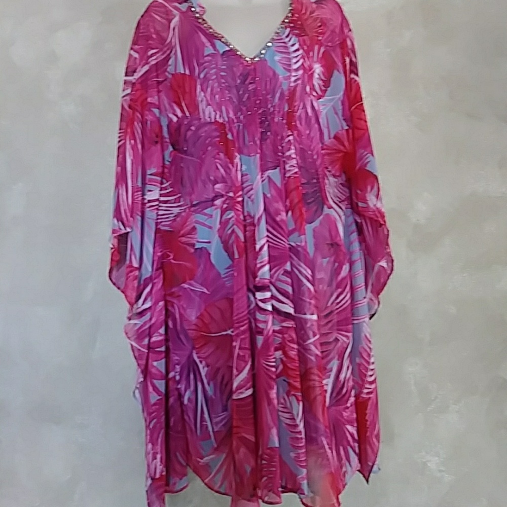 🆕🍀Jennifer Lopez Blouse Size L